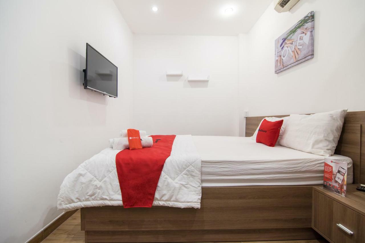 Reddoorz Plus Near Tan Dinh Market مدينة هوشي منه المظهر الخارجي الصورة