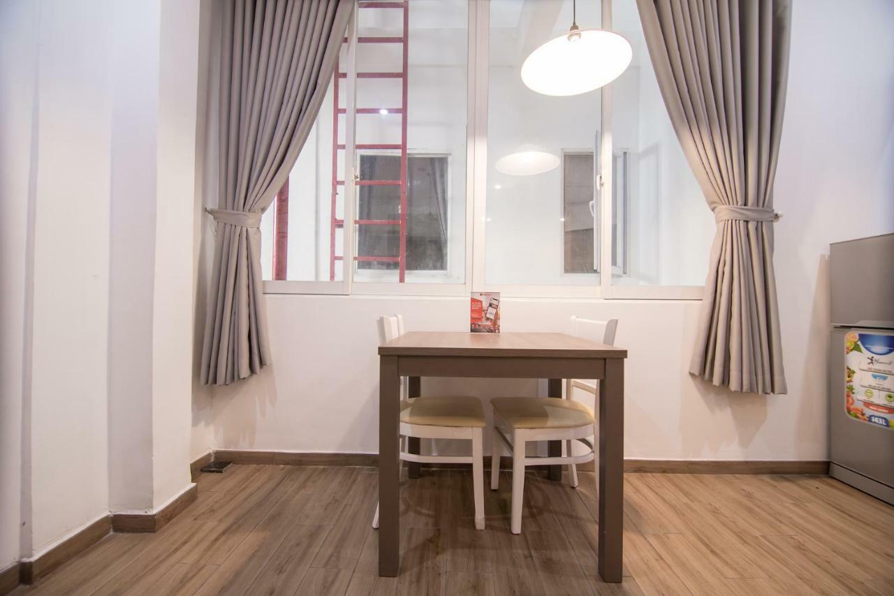 Reddoorz Plus Near Tan Dinh Market مدينة هوشي منه المظهر الخارجي الصورة