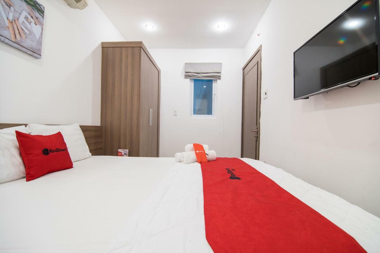 Reddoorz Plus Near Tan Dinh Market مدينة هوشي منه المظهر الخارجي الصورة