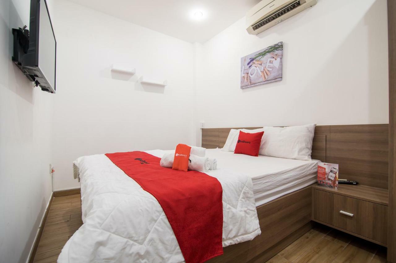 Reddoorz Plus Near Tan Dinh Market مدينة هوشي منه المظهر الخارجي الصورة