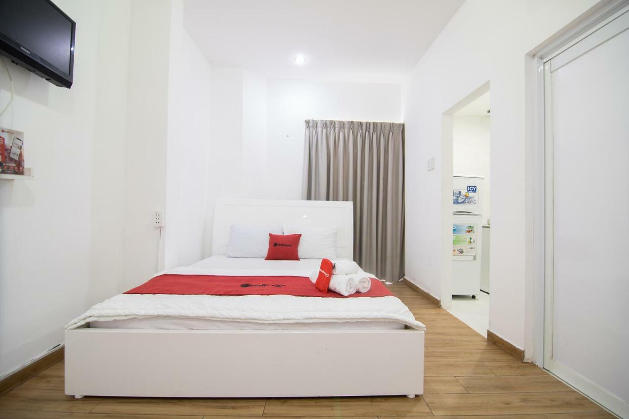Reddoorz Plus Near Tan Dinh Market مدينة هوشي منه المظهر الخارجي الصورة